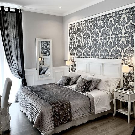 Charme & Chic Bed and Breakfast Rom Eksteriør billede