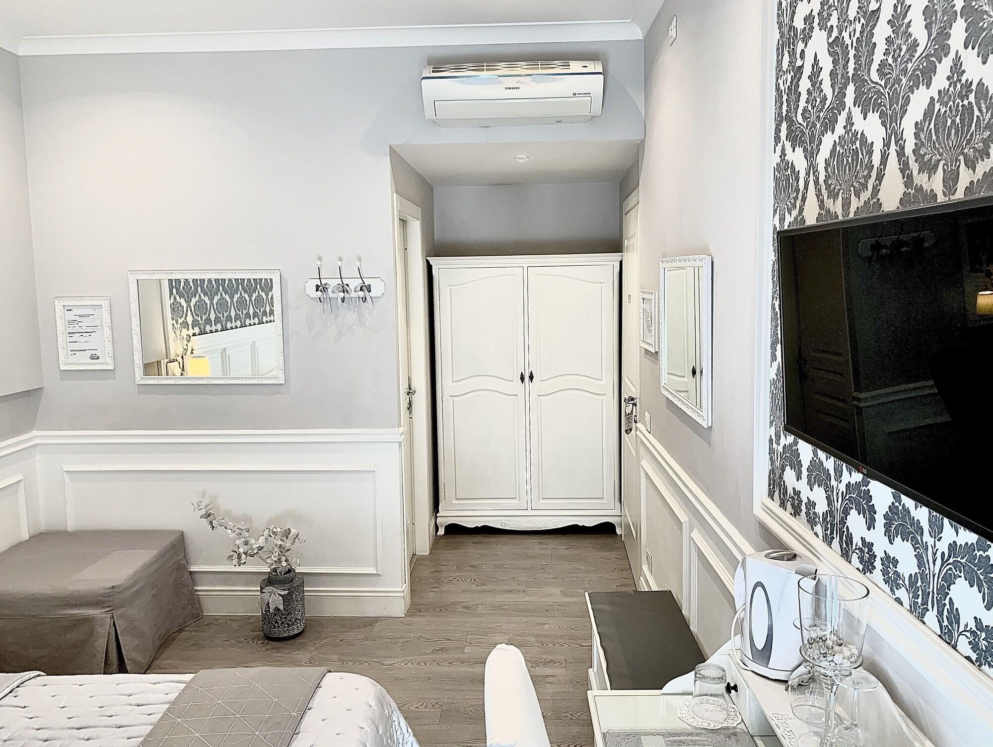 Charme & Chic Bed and Breakfast Rom Eksteriør billede