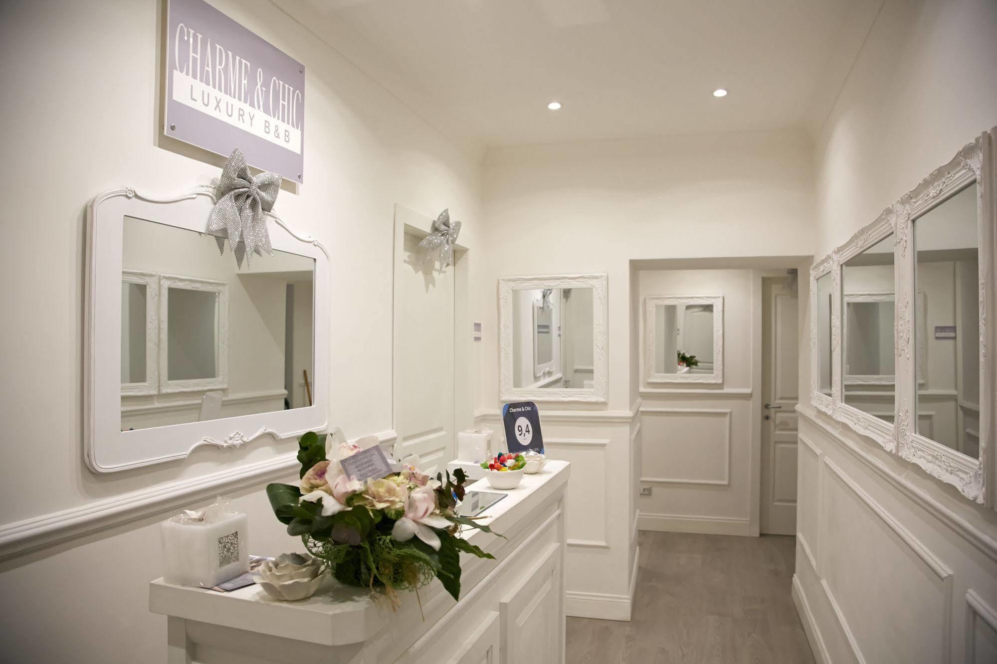 Charme & Chic Bed and Breakfast Rom Eksteriør billede