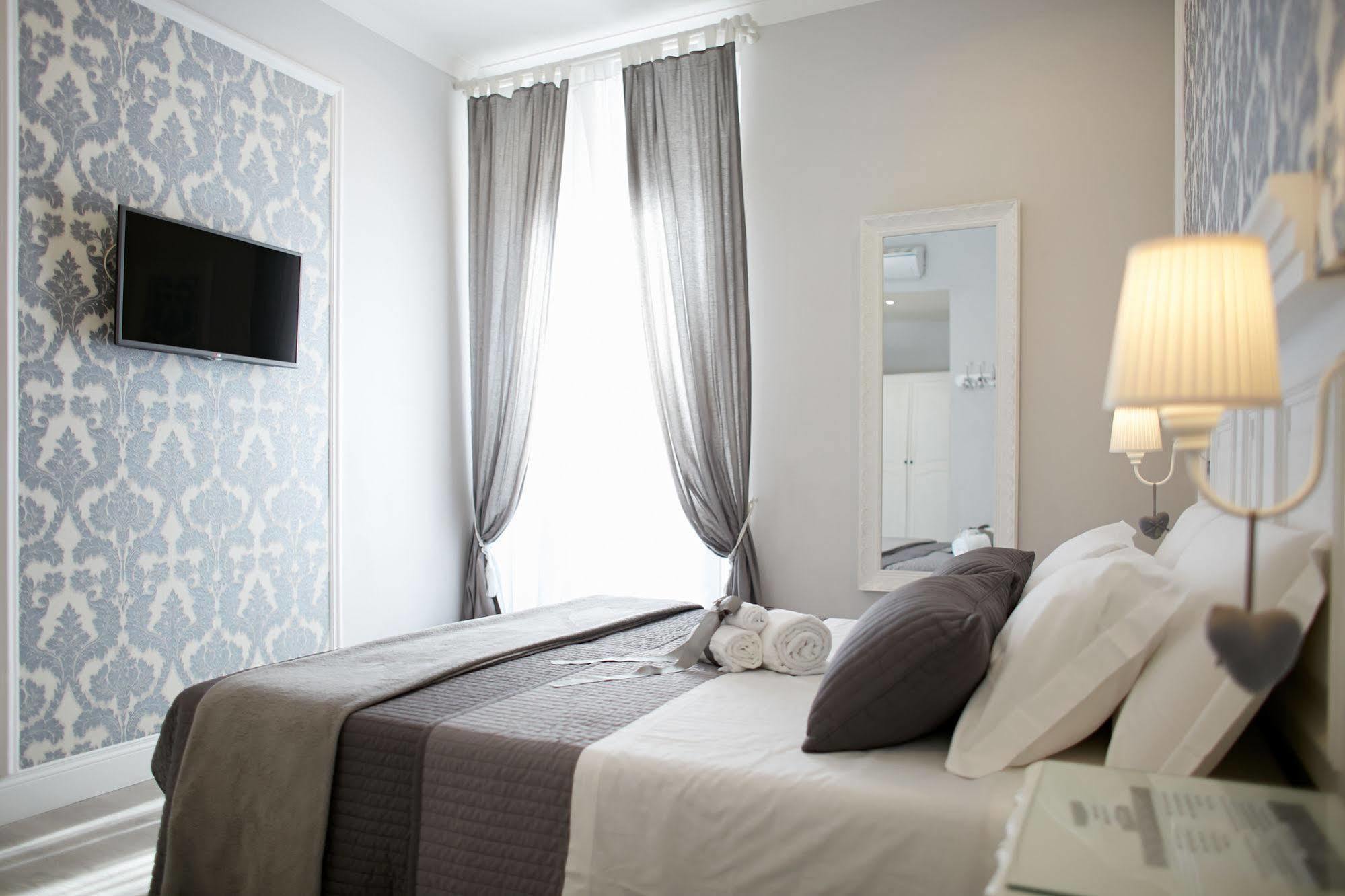 Charme & Chic Bed and Breakfast Rom Eksteriør billede