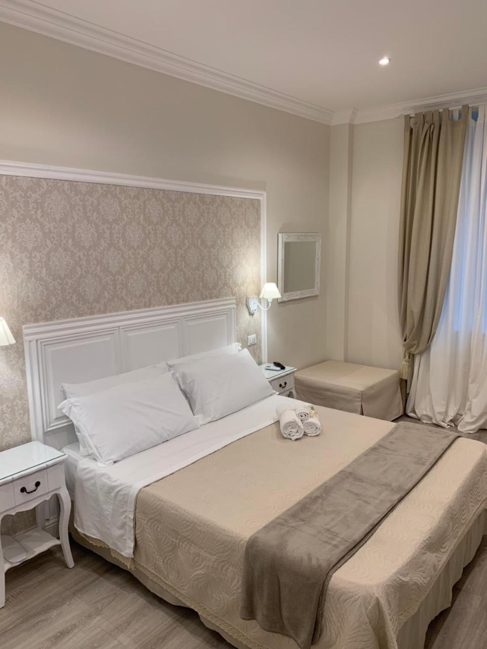 Charme & Chic Bed and Breakfast Rom Eksteriør billede
