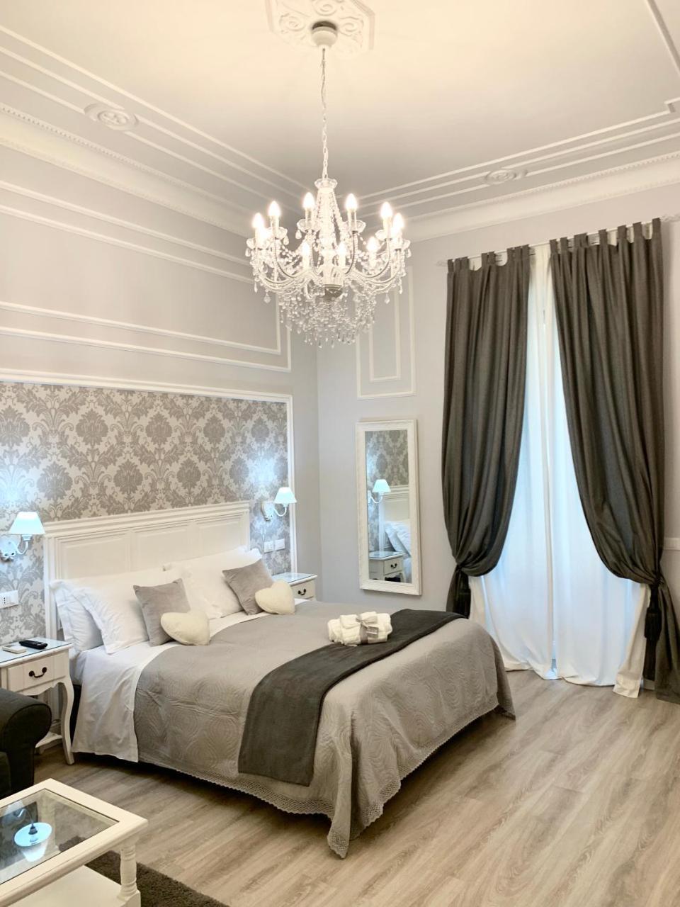 Charme & Chic Bed and Breakfast Rom Eksteriør billede