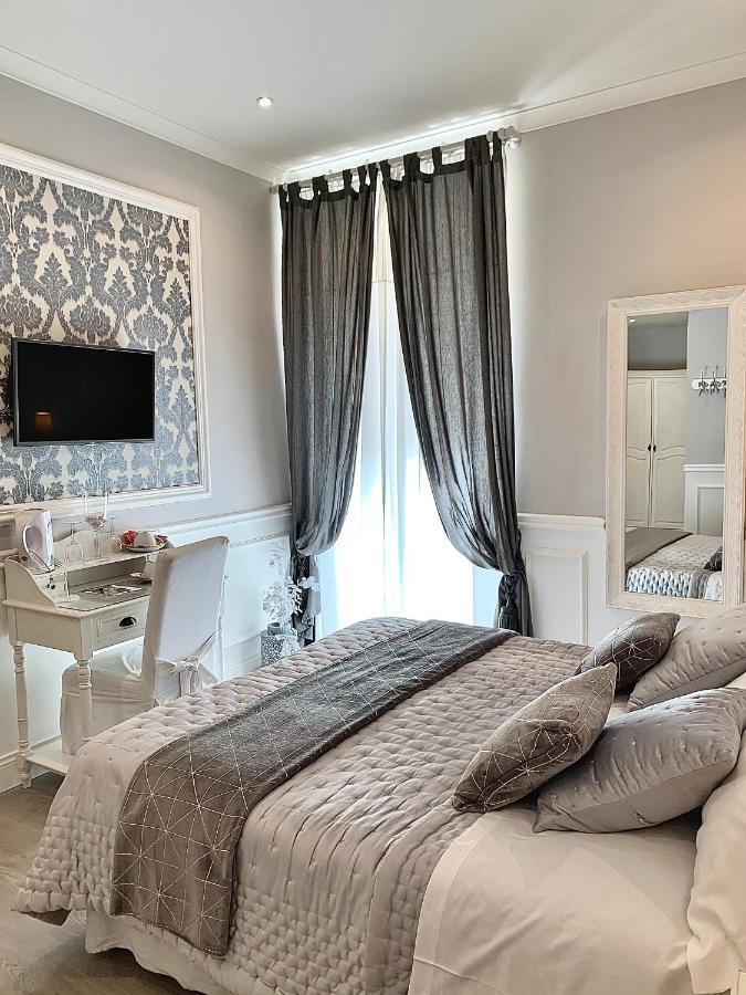 Charme & Chic Bed and Breakfast Rom Eksteriør billede